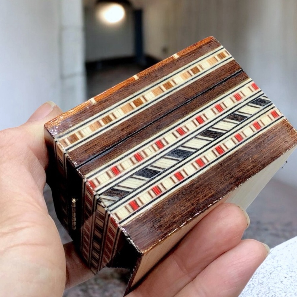 🌺Vintage Inlaid Wood/Marquetry Box from Spain - Picture 12 of 12